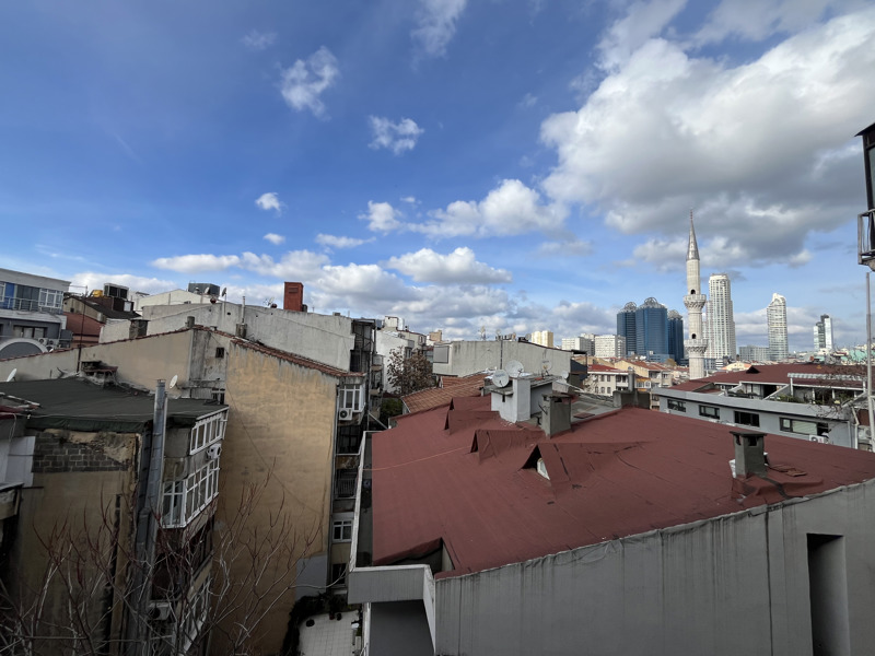 İSTANBUL ŞİŞLİ'DE 3+1 154 M2 SATILIK DAİRE